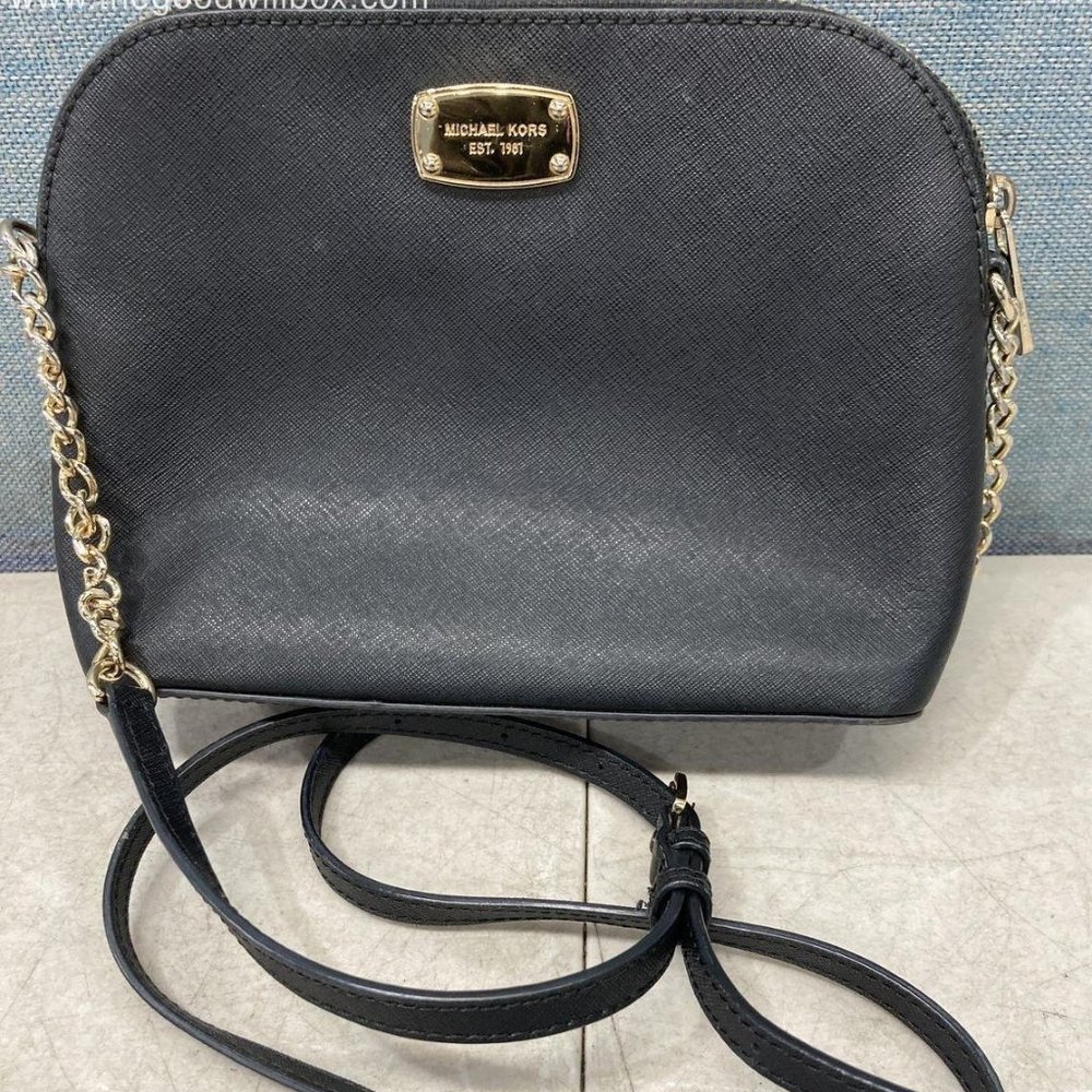 Michael Kors Womens Black Leather Adjustable Semi Chain Strap Crossbody Bag